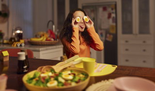 Australian Eggs: Bring The Bright