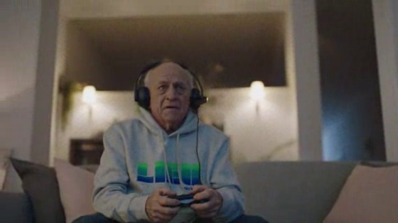 IKEA: IKEA -  LIFE NEVER GETS OLD - playstation