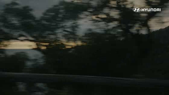 Hyundai: Waves