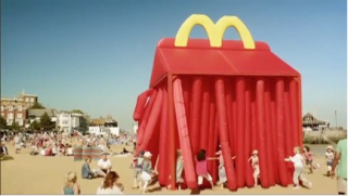 McDonald's: Happy Box